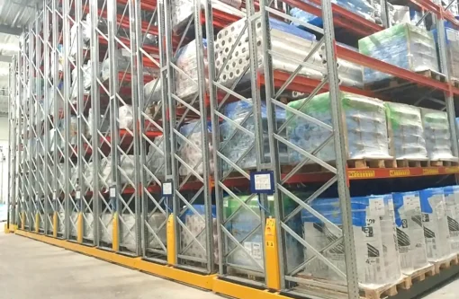 Estanteria con base movil