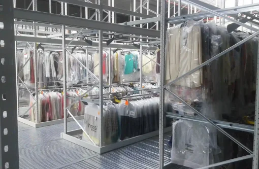 Estanteria para prenda colgada Kimer