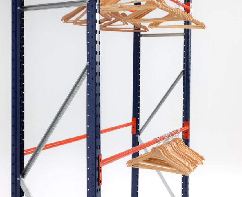 Estanteria prenda colgada Kimer