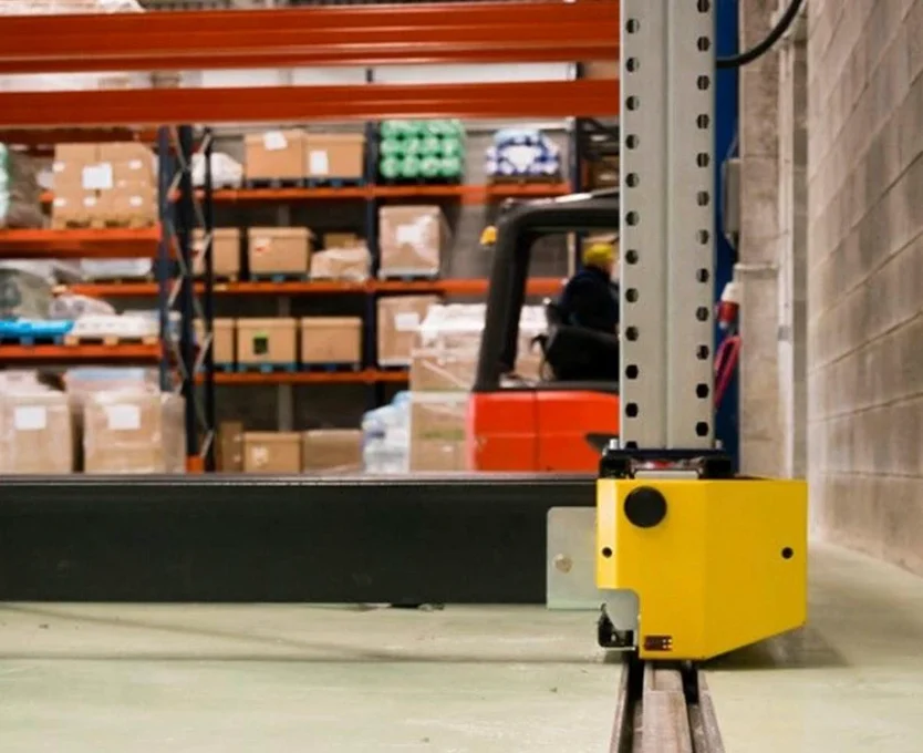 Kimer estanteria de paletizacion con base movil