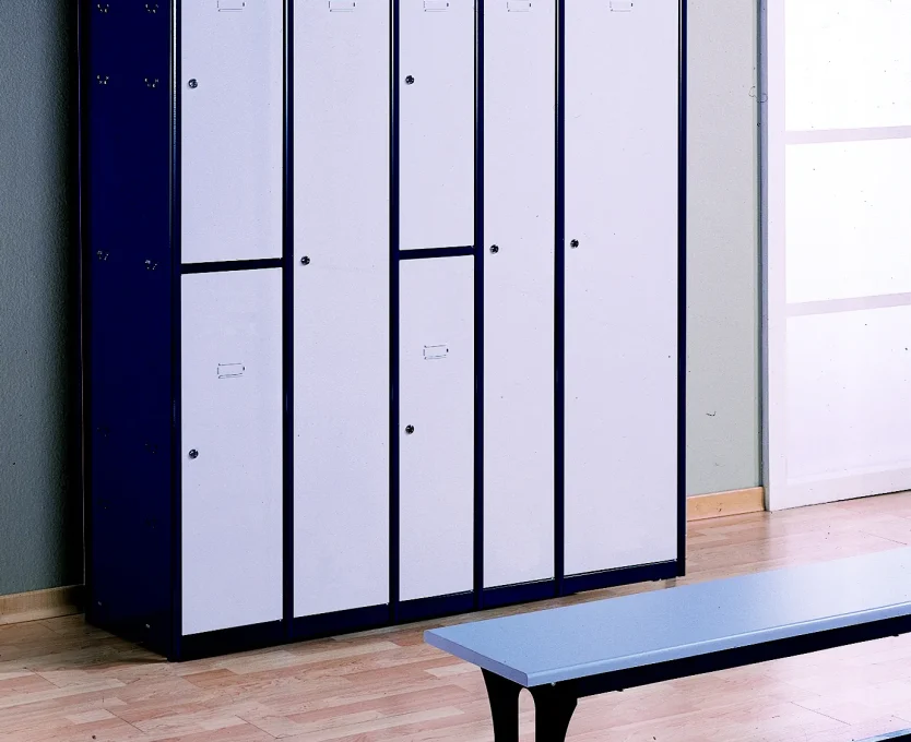 Taquilla metalica y banco de vestuario Kimer