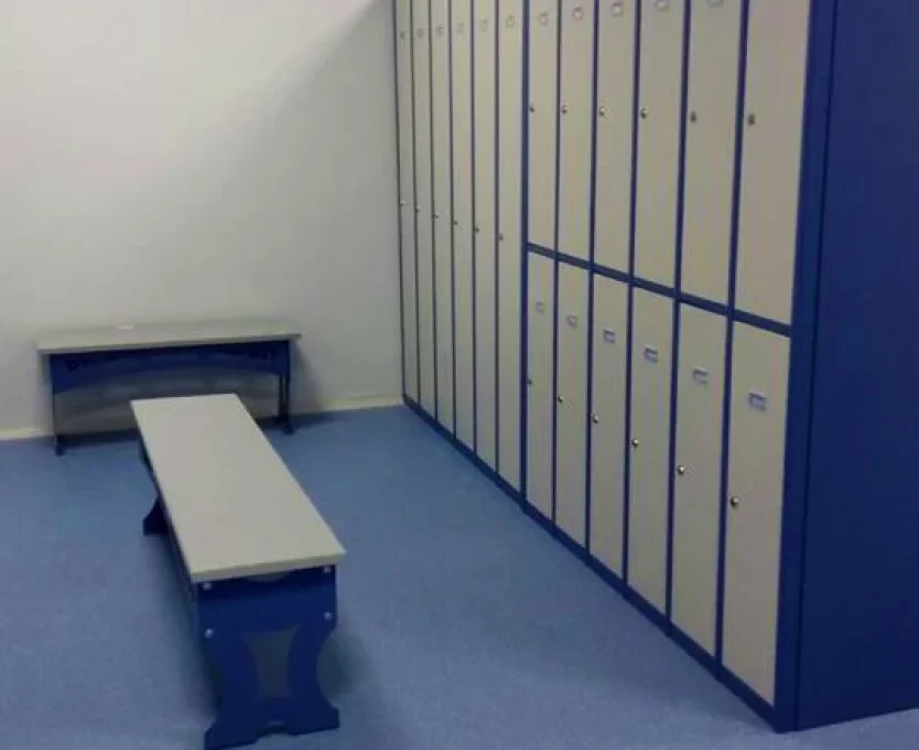 Taquillas metálicas con sobretechos kimer