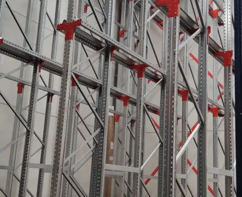 estanteria de paletizacion compacta de kimer