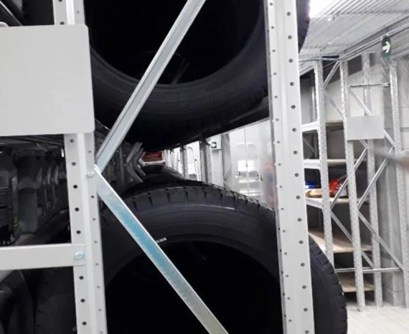 estanteria picking para neumaticos 2.1estanteria picking para neumaticos 2.1