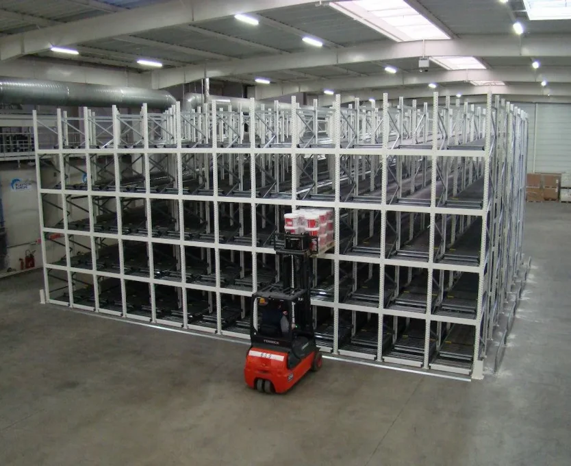 kimer-estanterías-dinámica-03