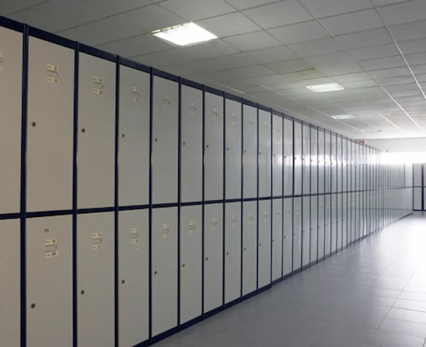 kimer-taquillas-metalicas-y-bancos-de-vestuario-03