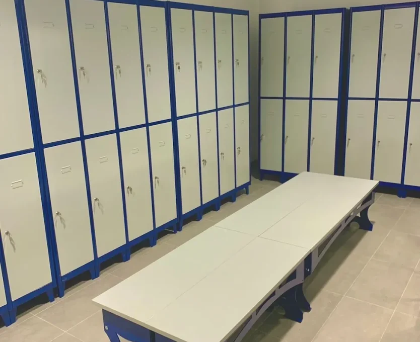 kimer-taquillas-metalicas-y-bancos-de-vestuario-07